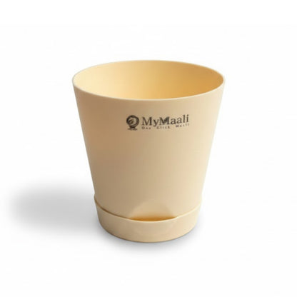 Round Plastic Planter with Tray